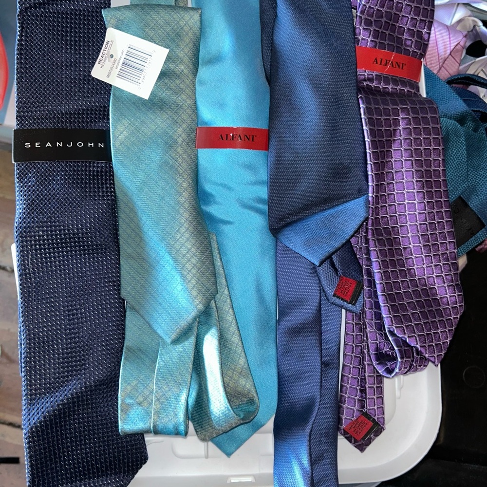 Alfani Men's tie - Teal, Blue, Purple $8 each tie